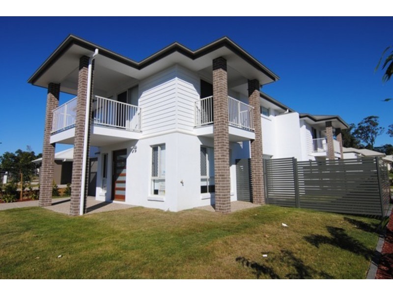 8 Altair Street, Coomera QLD 4209