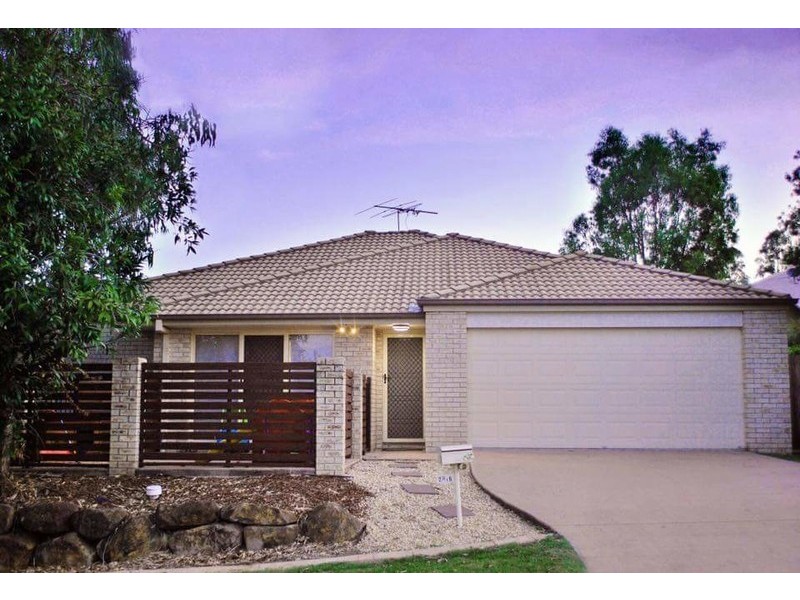 2/16 Redstart Street, Upper Coomera QLD 4209