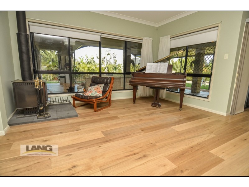 18-22 Racecourse Place, Tamborine QLD 4270