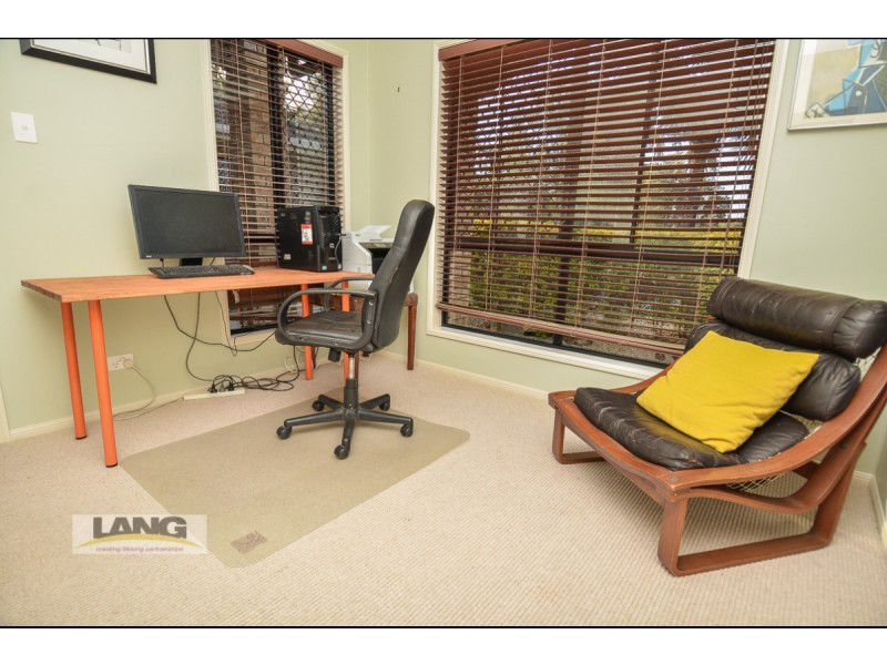 18-22 Racecourse Place, Tamborine QLD 4270