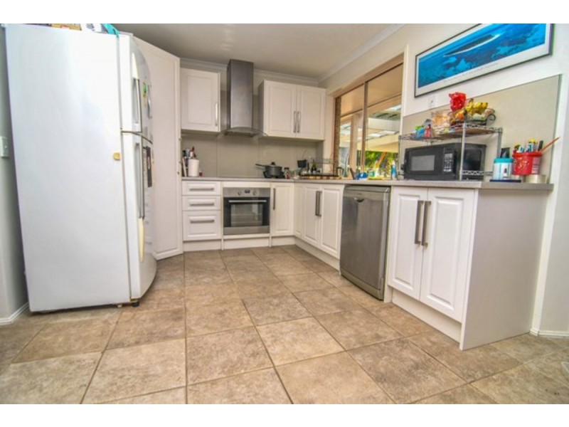 8 Agatha Court, Oxenford QLD 4210