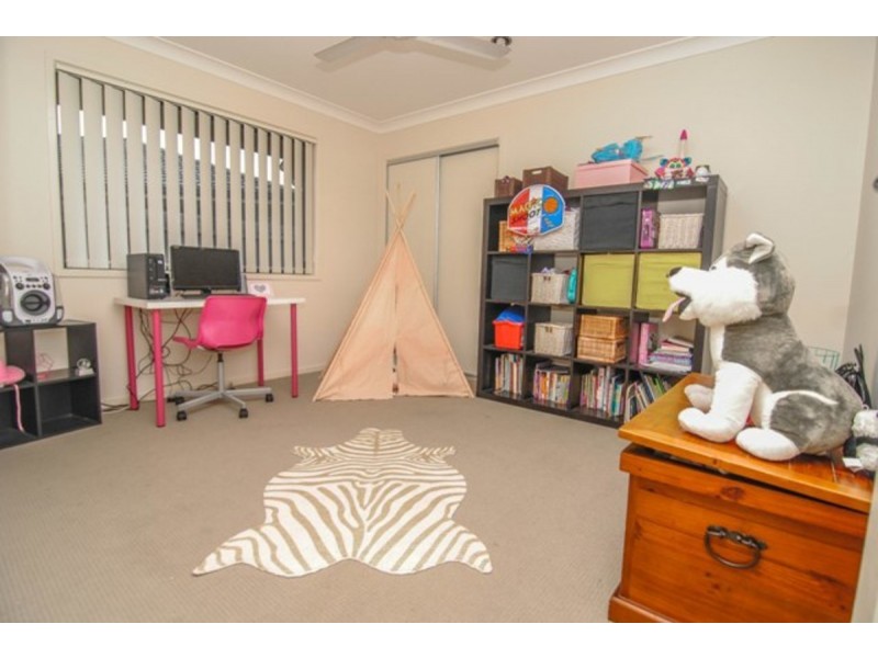 23 Ernestine Circuit, Eagleby QLD 4207