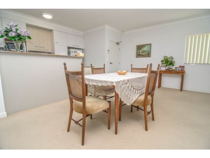24 Phoenix Palms Drive, Hope Island QLD 4212