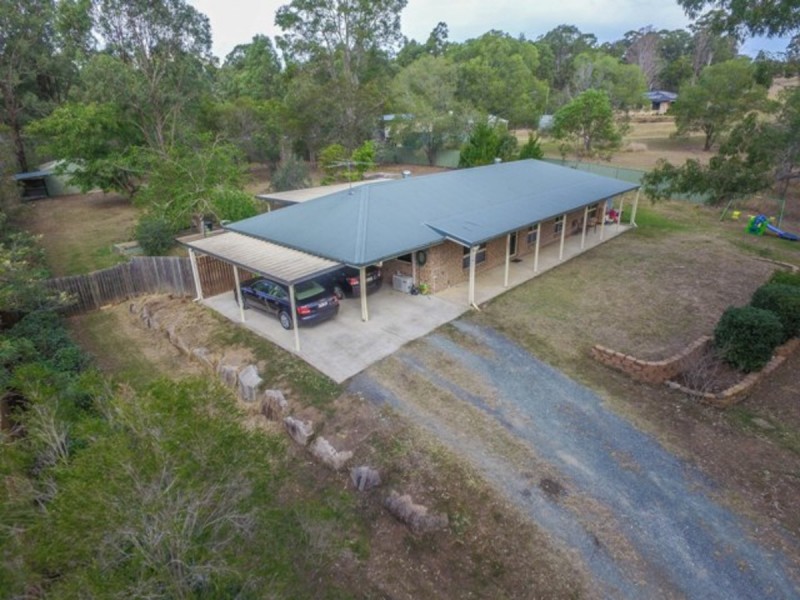 42 Flametree Court, Cedar Grove QLD 4285