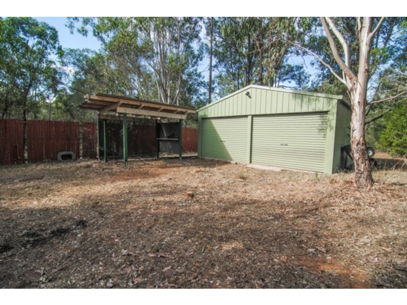 42 Flametree Court, Cedar Grove QLD 4285