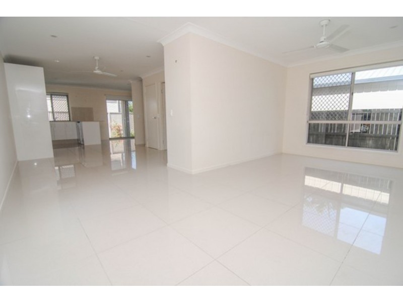 3/14 Hickey Street, Coomera QLD 4209