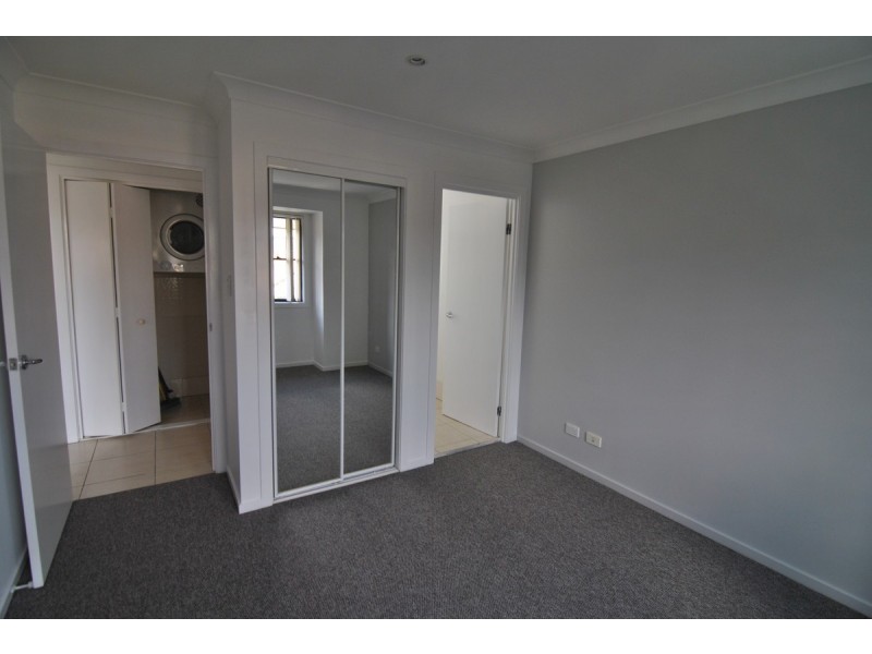 6/1 Egret Lane, Coomera QLD 4209