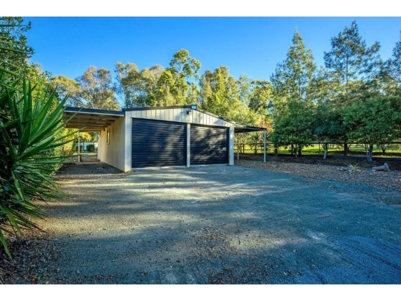 18-22 Racecourse Place, Tamborine QLD 4270