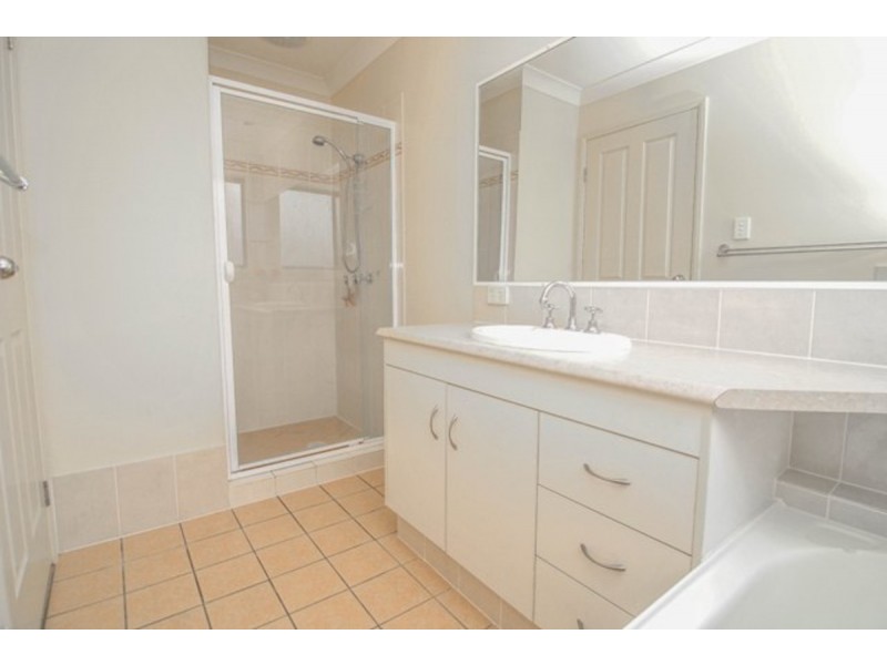 4 Pennant Court, Upper Coomera QLD 4209