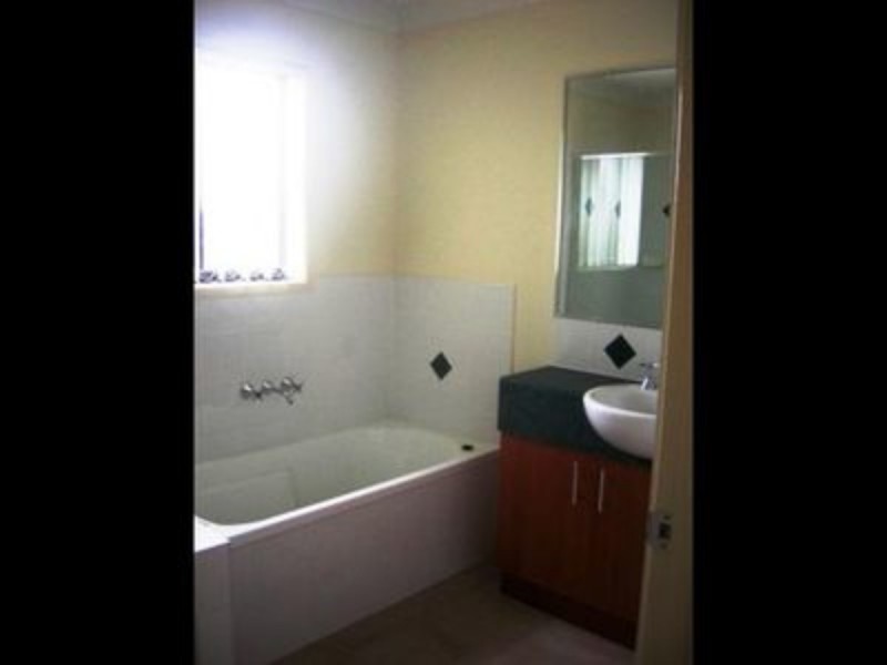 1/14 Freestone Drive, Upper Coomera QLD 4209