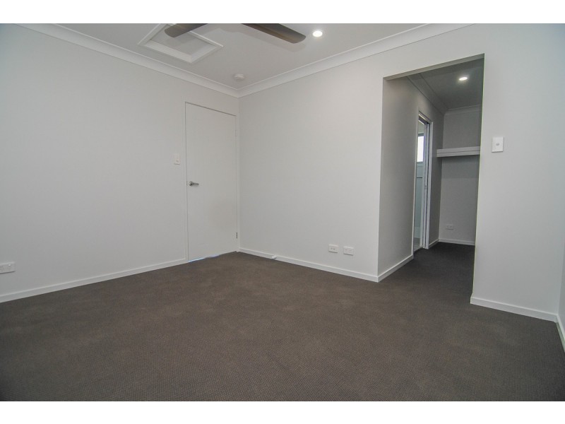 2 William Boulevarde, Pimpama QLD 4209