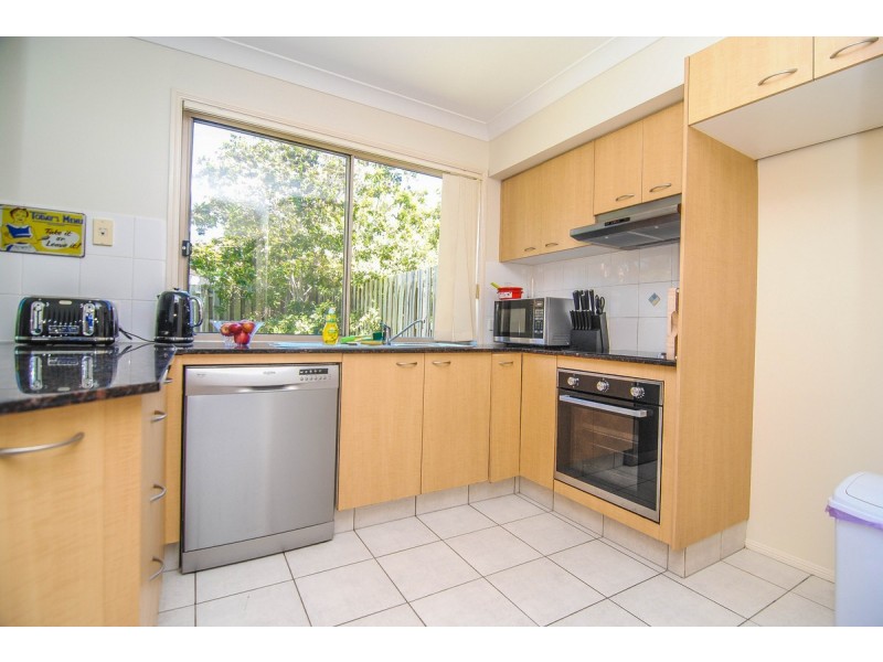 42/2 Bos Drive, Coomera QLD 4209