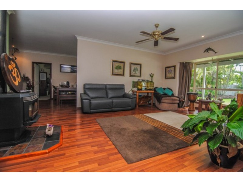 22 Claire Close, Ormeau QLD 4208