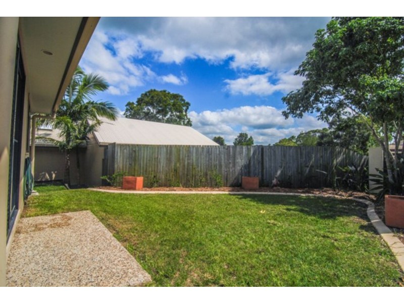 2/3 Freestone Drive, Upper Coomera QLD 4209