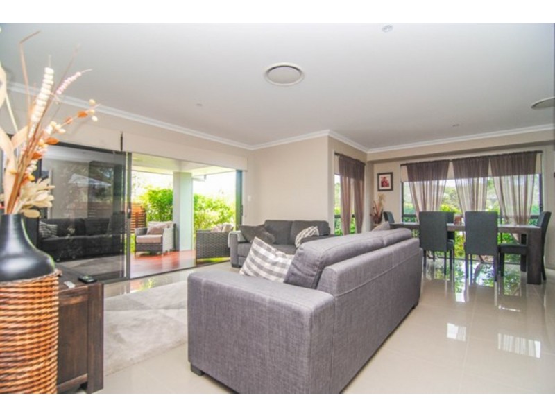 32 Wolseley Way, Upper Coomera QLD 4209