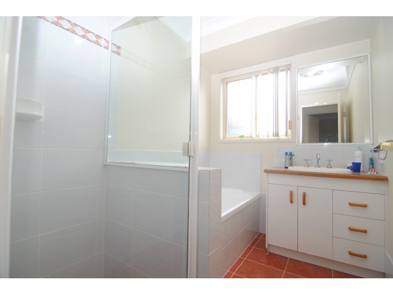 19 Merlin Place, Ormeau QLD 4208
