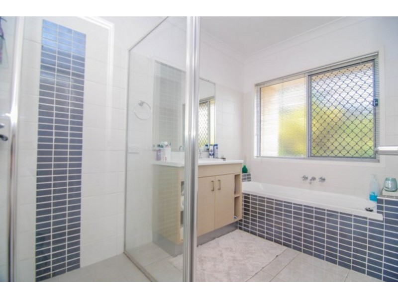 131 Ormeau Ridge Road, Ormeau Hills QLD 4208