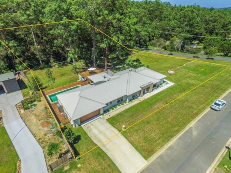 1 Queens Ridge Place, Nerang QLD 4211