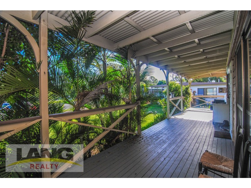 42 Esplanade, Coomera QLD 4209