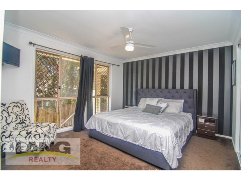 2/7 Freestone Drive, Upper Coomera QLD 4209