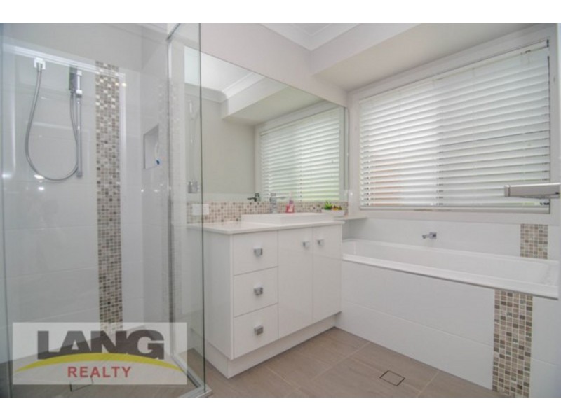 7 Rundle Avenue, Pimpama QLD 4209