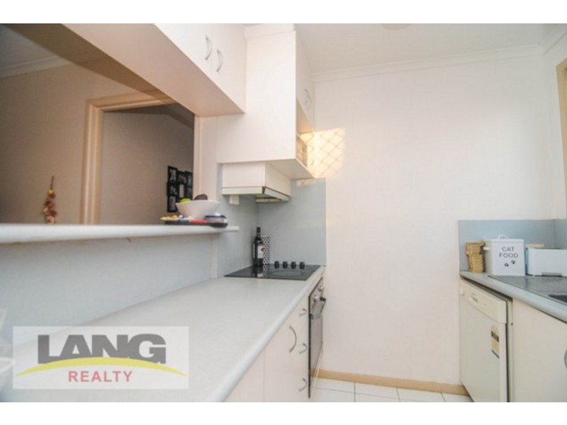 2/4 Sunbrite Avenue, Mermaid Beach QLD 4218