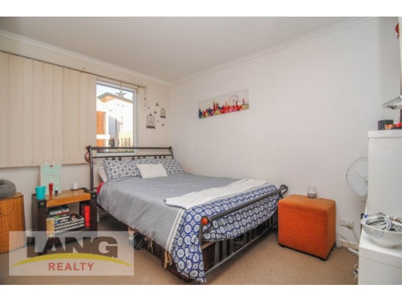 2/4 Sunbrite Avenue, Mermaid Beach QLD 4218