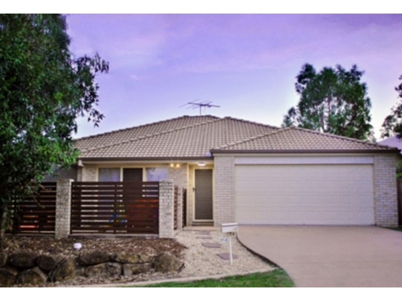2/16 Redstart Street, Upper Coomera QLD 4209