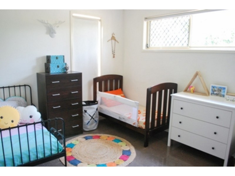 2/16 Redstart Street, Upper Coomera QLD 4209