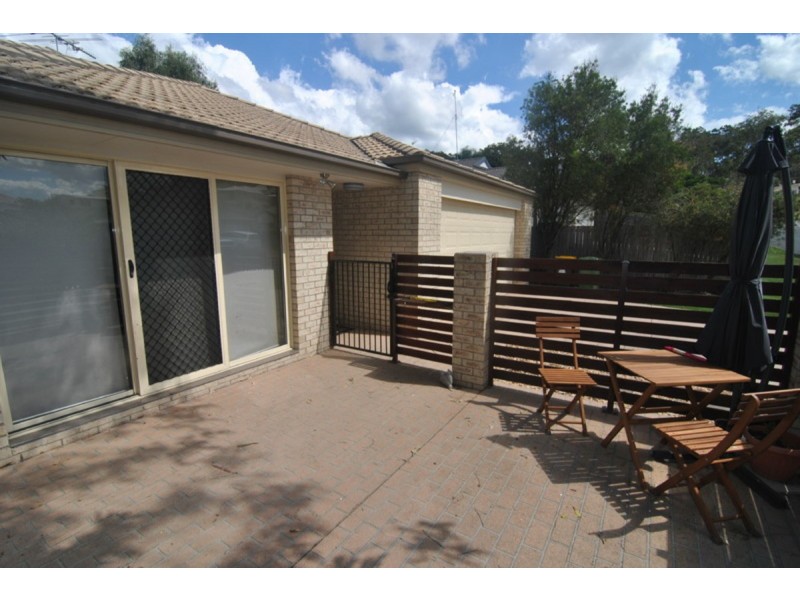 2/16 Redstart Street, Upper Coomera QLD 4209