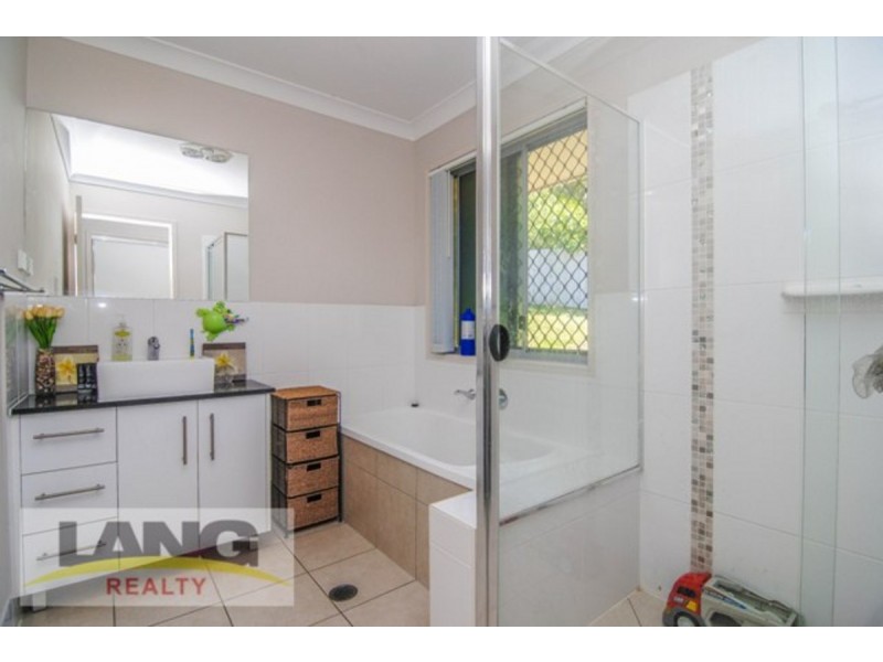42 Richardson Crescent, Upper Coomera QLD 4209