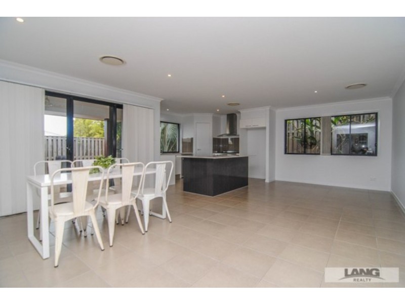 36 Ellenborough Avenue, Ormeau Hills QLD 4208