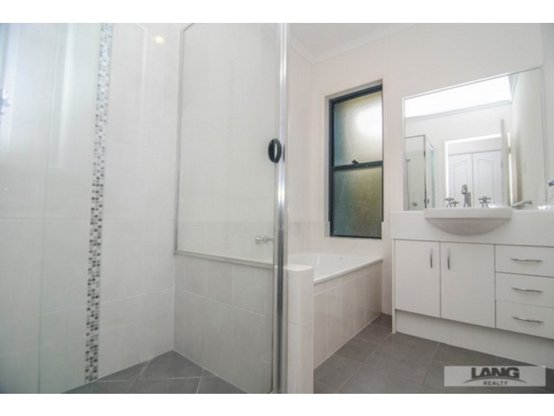 100 Coomera Springs Boulevard, Upper Coomera QLD 4209