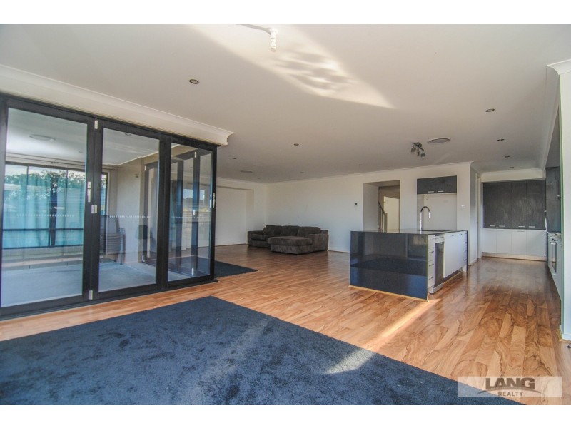 11 Fullbrook Street, Pimpama QLD 4209