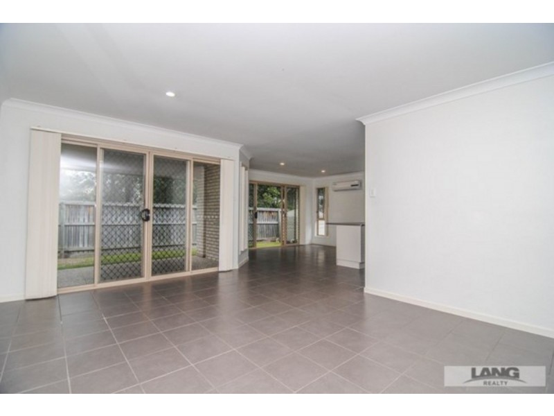 52 Runway Drive, Upper Coomera QLD 4209