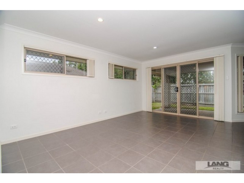 52 Runway Drive, Upper Coomera QLD 4209