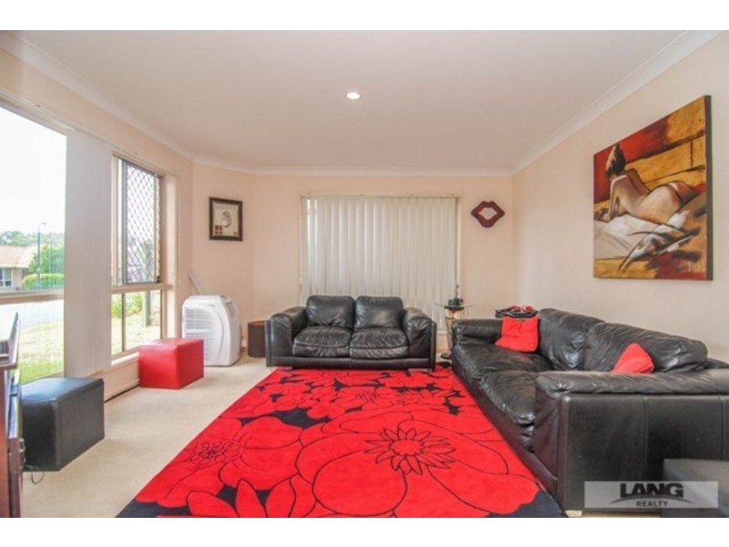 25 Bedivere Drive, Ormeau QLD 4208