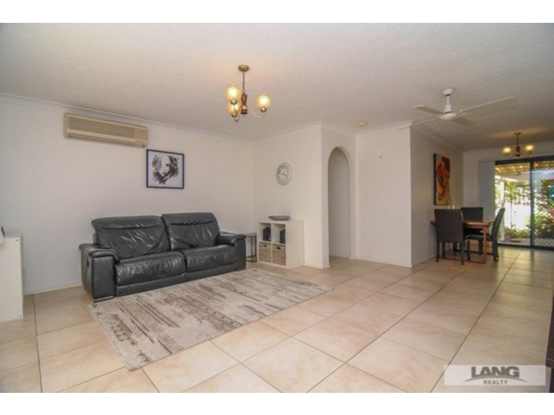 1/87 Treeview Drive, Burleigh Waters QLD 4220