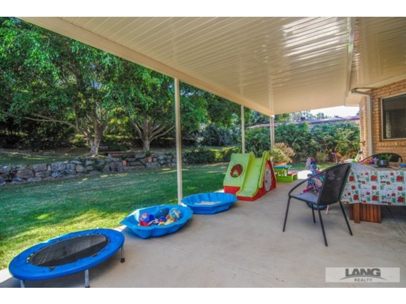 9 Howard Hughes Court, Maudsland QLD 4210