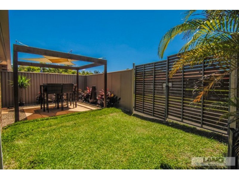 2/20 illusion Court, Oxenford QLD 4210