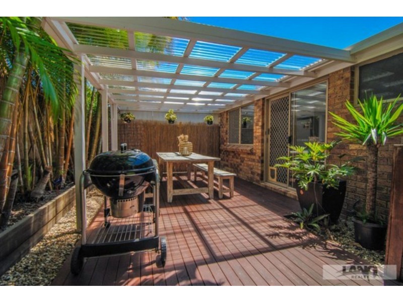 2/20 illusion Court, Oxenford QLD 4210