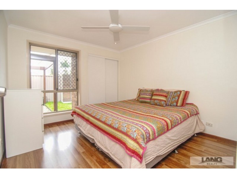 2/20 illusion Court, Oxenford QLD 4210