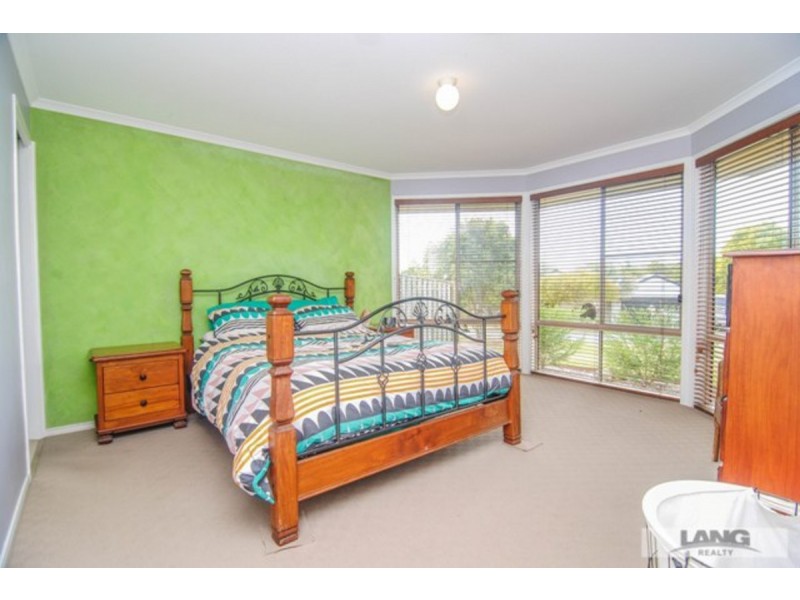 3 Ingrid Lane, Coomera Waters QLD 4209