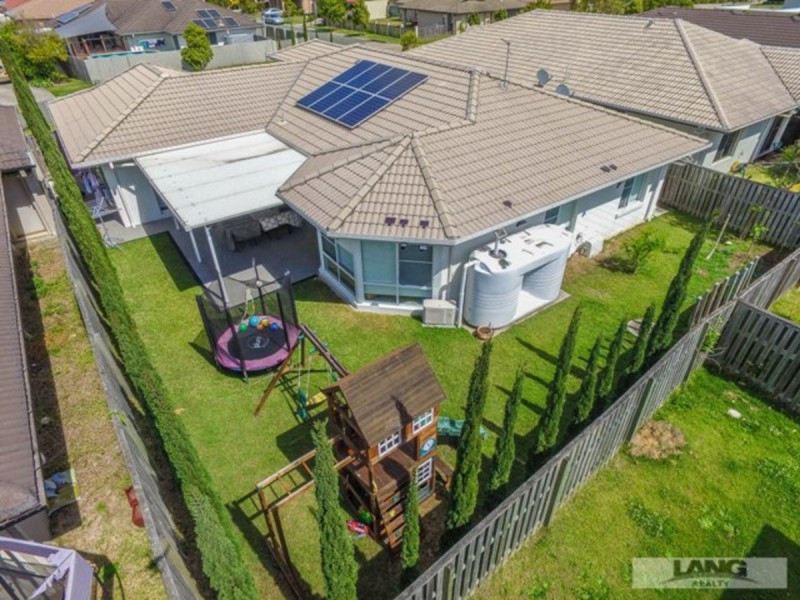 8 Jet Street, Upper Coomera QLD 4209