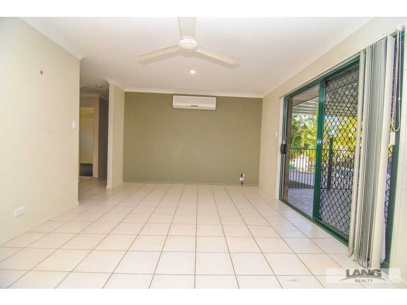 19 Sandhurst Crescent, Upper Coomera QLD 4209