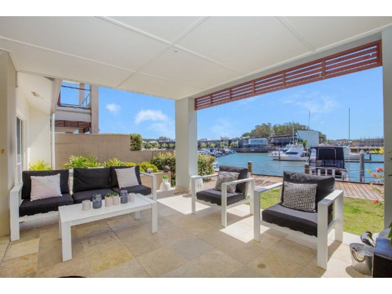 56 Brindabella Close, Coomera Waters QLD 4209