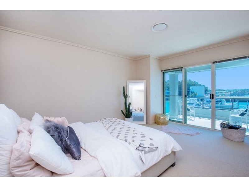 56 Brindabella Close, Coomera Waters QLD 4209