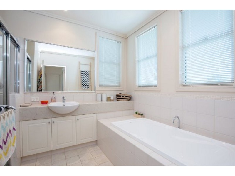 56 Brindabella Close, Coomera Waters QLD 4209