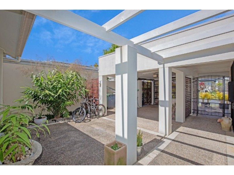 56 Brindabella Close, Coomera Waters QLD 4209