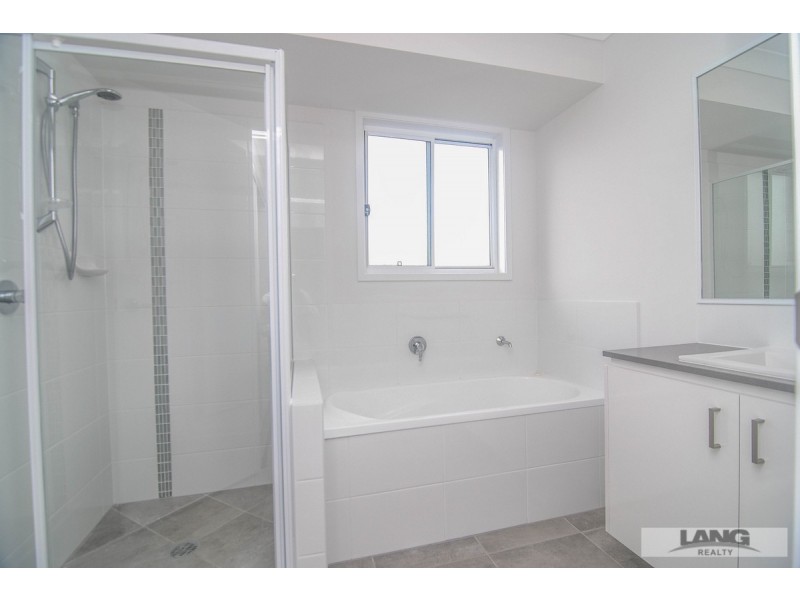 1 Pembroke Street, Pimpama QLD 4209